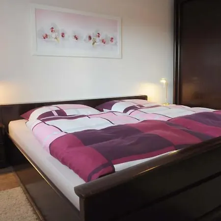 Ferienwohnung Am Schlossberg Апартаменты Reichelsheim